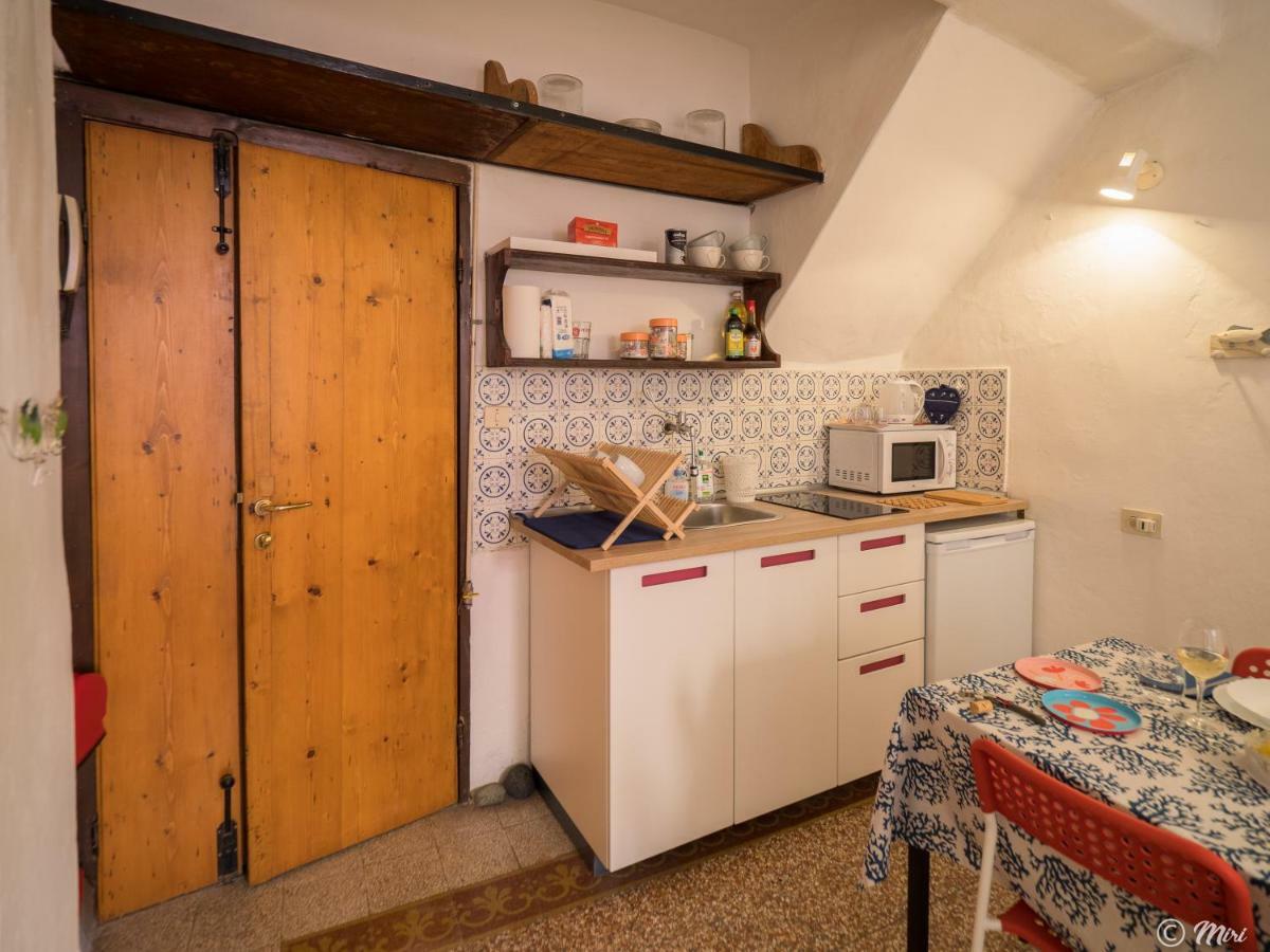 Rundanina Village Life Studio Вернацца Екстер'єр фото