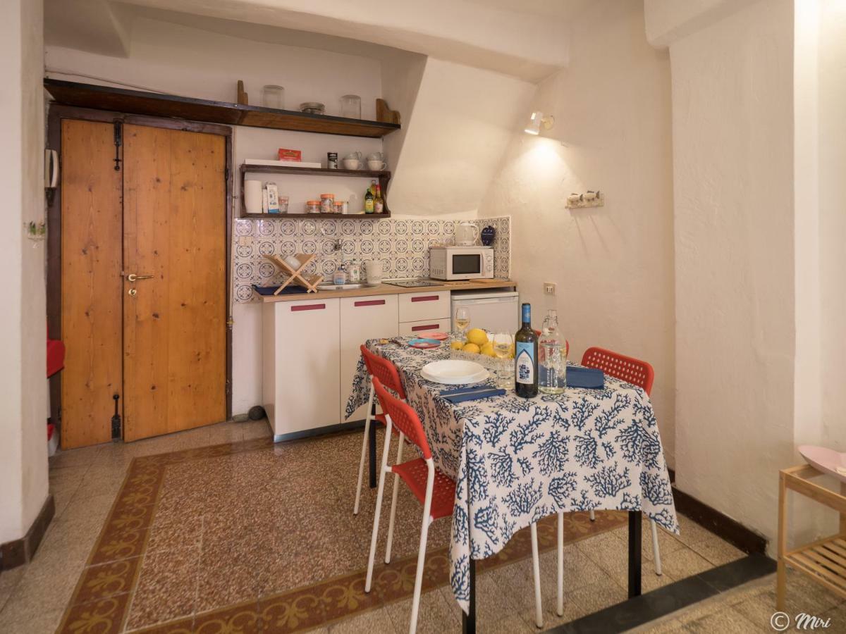 Rundanina Village Life Studio Вернацца Екстер'єр фото